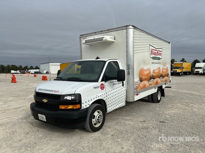 2024 Chevrolet Express G3500 4x2 Camiones