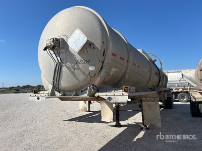 1995 Trail 8400 gal T/A Remorque citerne