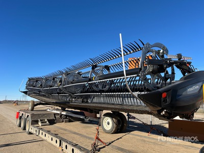 2023 MacDon FD240 40 ft Draper Tête de moissonneuse/batteuse