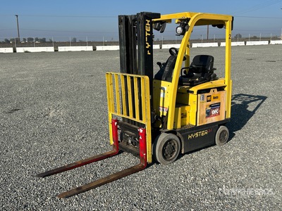 2015 Hyster E35XN 3300 lb Electric Forklift