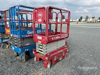 2019 MEC 1330SE Electric Scissor Lift