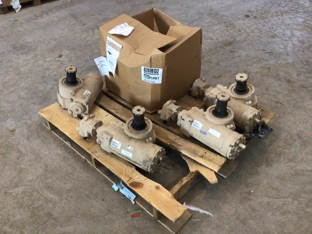 (5) Navistar 3874760C91 Steering Gear Arms (5) Navistar 3874760C91 Steering Gear Arms