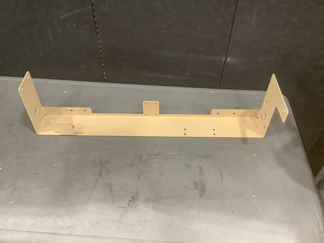 (27) Oshkosh 3862509 Mounting Brackets