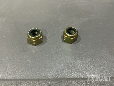 (172) Boeing M45913/3-8FG8Z Hexagon Self-Locking Nuts