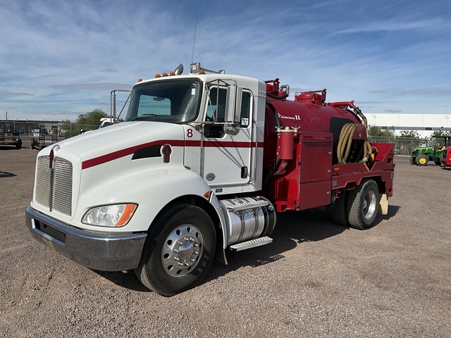2014 Keith Huber on 2015 Kenworth T270 4x2 Vacuum Tanker Truck