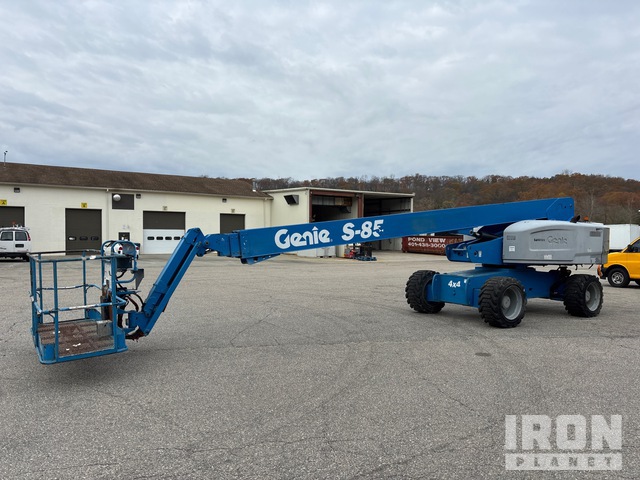 ELEVADOR TELESCóPICO 2015 GENIE 4WD S85