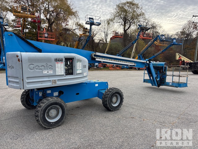 ELEVADOR TELESCóPICO 2014 GENIE 4WD S45