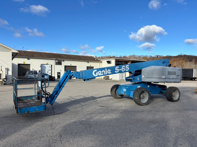 2014 Genie S-65 4WD Diesel Telescopic Boom Lift 2014 Genie S-65 4WD Diesel Telescopic Boom Lift