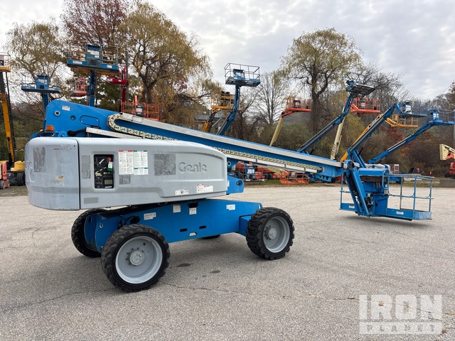 ELEVADOR TELESCóPICO 2014 GENIE 4WD S65