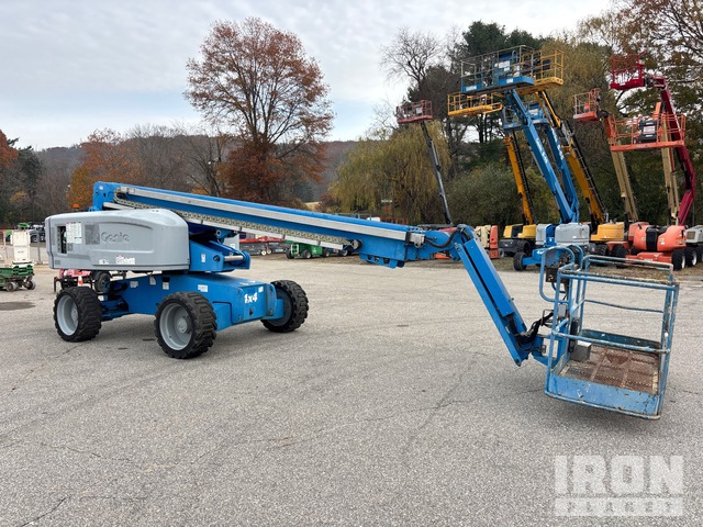 ELEVADOR TELESCóPICO 2014 GENIE 4WD S65