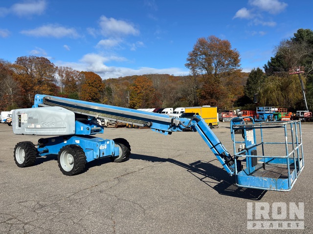 ELEVADOR TELESCóPICO 2014 GENIE 4WD S65