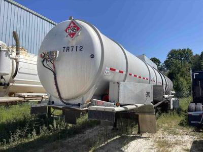 2013 Heil Trailer Van Trailer