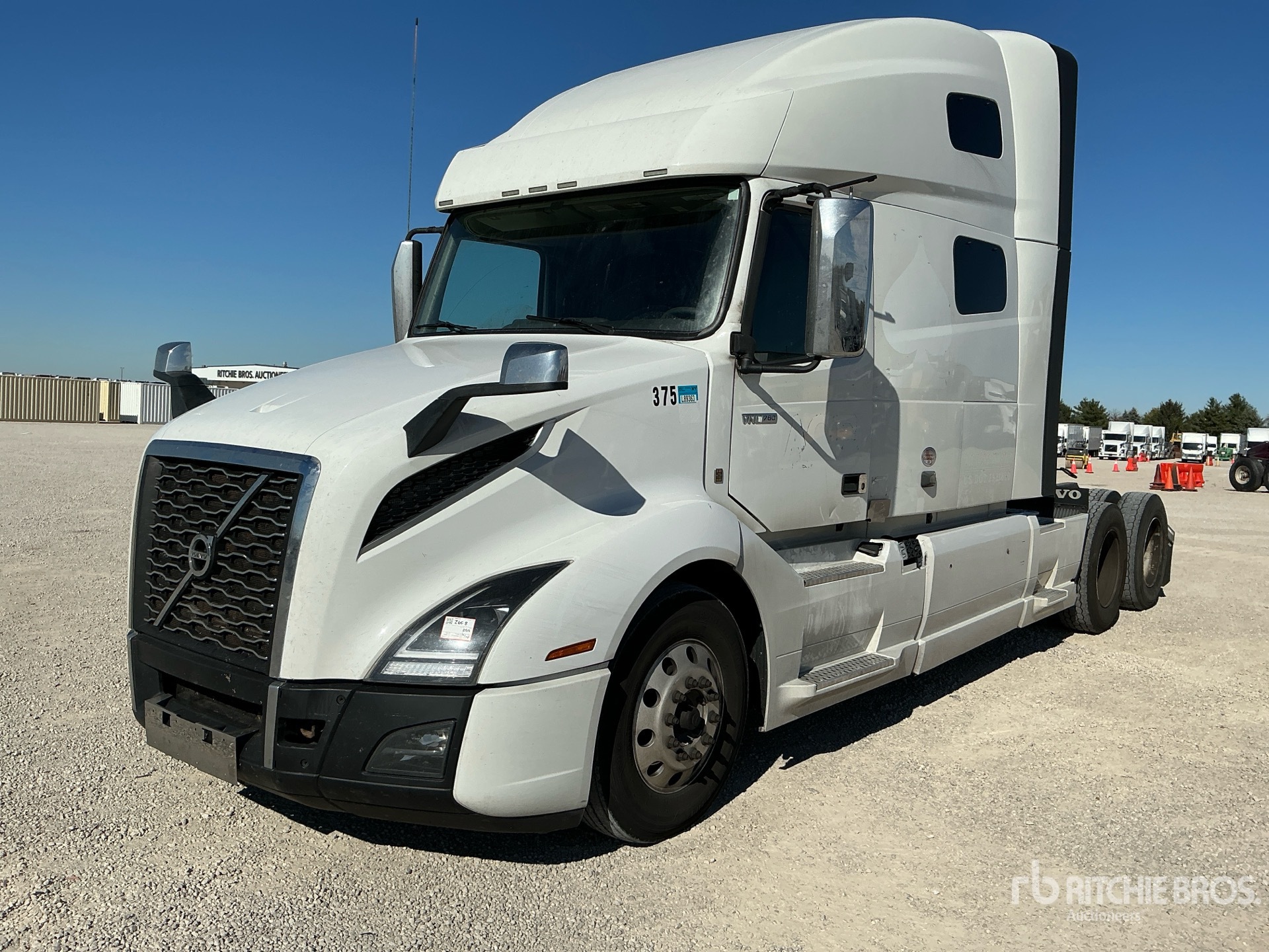 2022 Volvo VNL760 6x4 Sleeper Truck Tractor