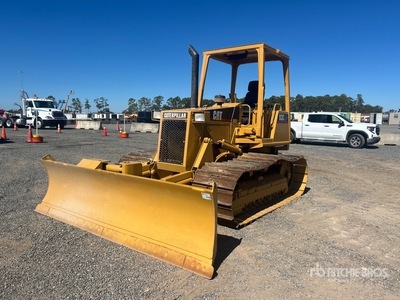 1989 Cat D3C Crawler Dozer