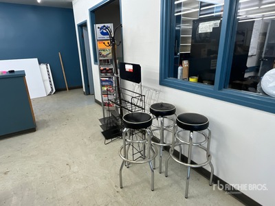 Quantity of Parts Department Furniture And Supplies Articoli da ferramenta e di consumo