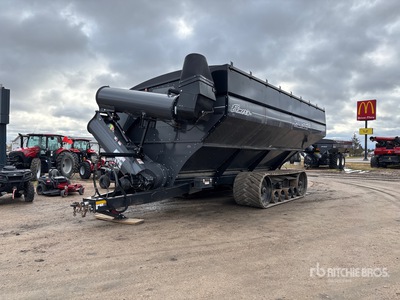 2022 Elmers 2000 Grain Cart