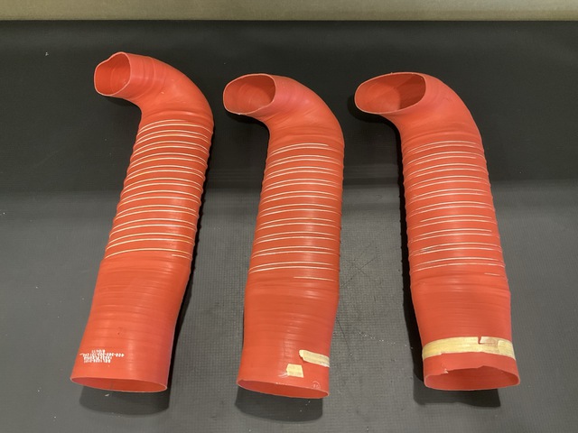 (3) Flexfab BEL1025-0101 Exhaust Hoses (3) Flexfab BEL1025-0101 Exhaust Hoses