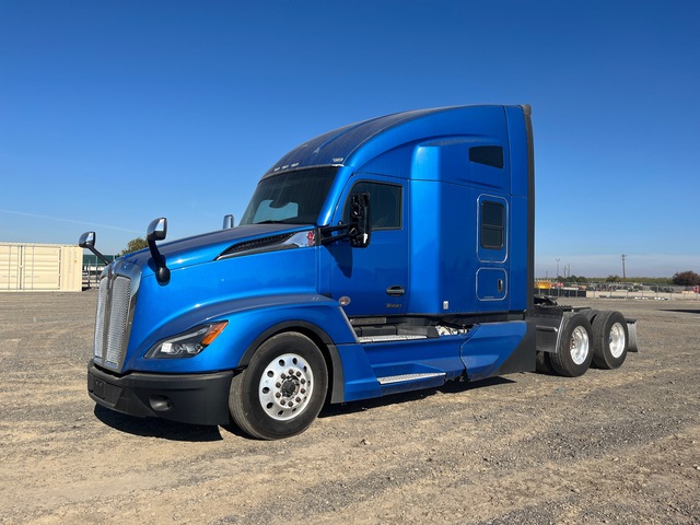 2023 Kenworth T680 6x4 T/A Sleeper Truck Tractor 2023 Kenworth T680 6x4 T/A Sleeper Truck Tractor