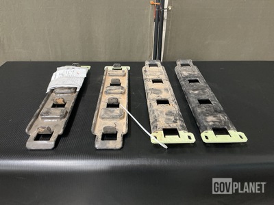 (4) 12520648 Battery Tray Mounting Brackets