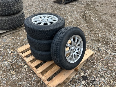 Quantity of (4) 215/70R16 Tires - Fits Kia