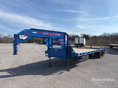 2023 Maxey 32 ft T/A Gooseneck Equipment Trailer (Inoperable)