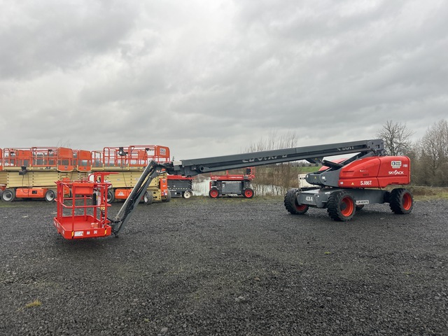 2016 Skyjack SJ86T 4WD Diesel Telescopic Boom Lift 2016 Skyjack SJ86T 4WD Diesel Telescopic Boom Lift