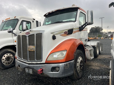 2015 Peterbilt 579 6x4 T/A Day Cab Truck Tractor