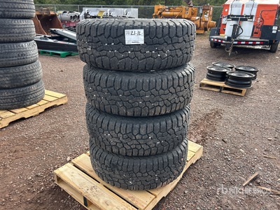 Quantity of (4) Nokian Tyres LT275/65T18 Tires
