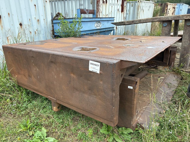 8 ft x 8 ft 8 in (4 in Wall) Trench Shield 8 ft x 8 ft 8 in (4 in Wall) Trench Shield