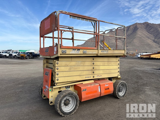 Scissor Lifts