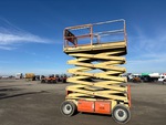 Chassis with Scissor Linkage