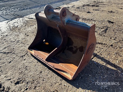 Develon 48 in Cleanup Excavator Bucket