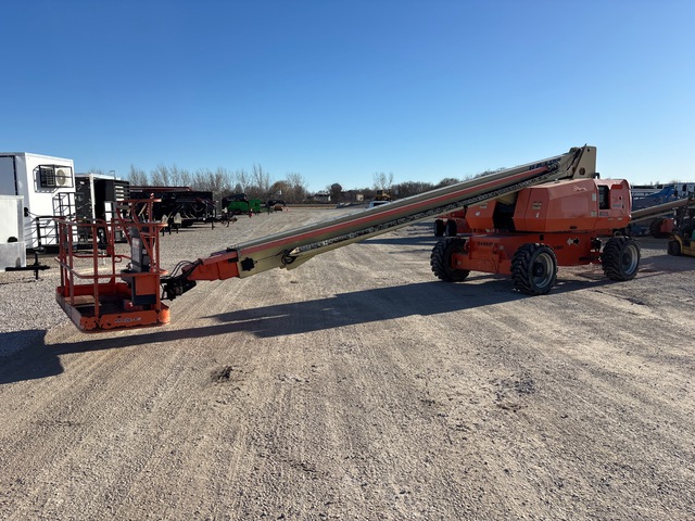 2015 JLG 800S 4WD Diesel Telescopic Boom Lift 2015 JLG 800S 4WD Diesel Telescopic Boom Lift