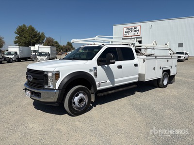 2019 Ford F-450 XL 4x2 Utility Truck