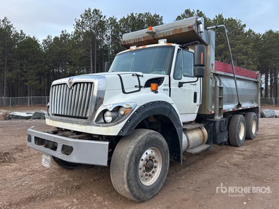 2012 International 7600 6x4 شاحنة قلابة /محورين