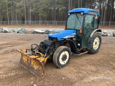 2007 New Holland TN85FA 4WD Utility Tractor
