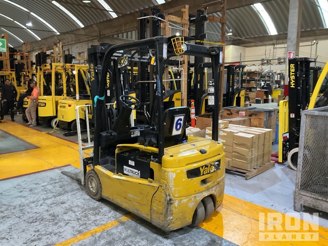 MONTACARGAS ELéCTRICO 2023 YALE ERP035VTN36TE08