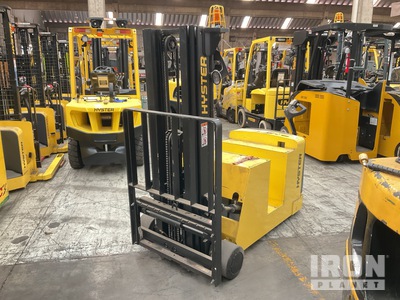 2018 Hyster W40ZC 3700 lb Palletwagen
