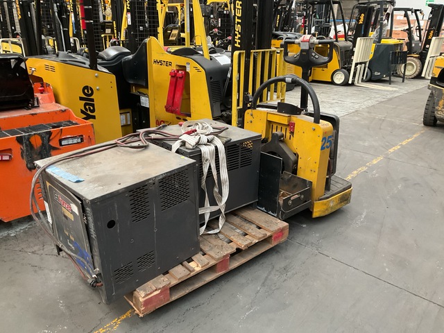 2016 Yale MPE060LFN24T2748 6000 lb Electric Pallet Jack