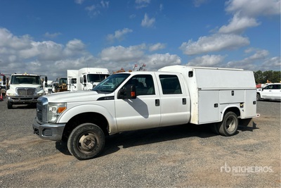 2015 Ford F-350 XL 4x4 Crew Cab Nutzkraftwagen
