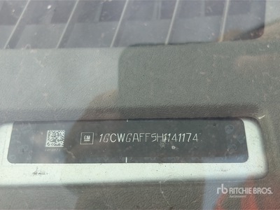 2017 Chevrolet Express G2500 Cargo Van