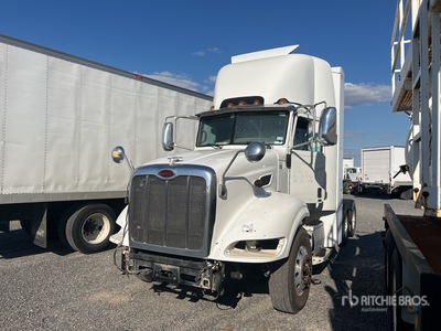 2014 Peterbilt 384 CNG 6x4 T/A Day Cab Truck Tractor