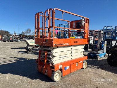 2017 Snorkel S4732E Electric Ascenseur à ciseaux