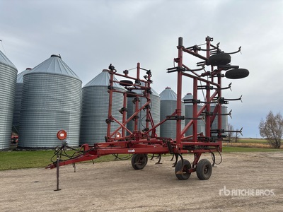 Case International 41 ft Pflug