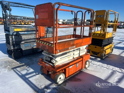 2019 Snorkel S3219E Electric Scissor Lift