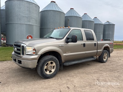 2006 Ford F-250 Lariat 4x4 Crew Cab Pickup