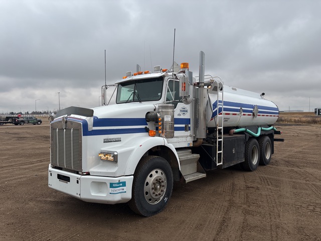 1997 Kenworth T800 15911 L 6x4 Water Truck
