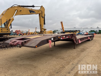 2007 Scona TLB 50 ft Tri/A Folding Neck Trailer