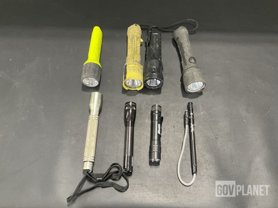 (34) Assorted Flashlights