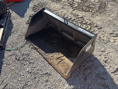 Blue Diamond 108518-25 دلو للسكيد ستير